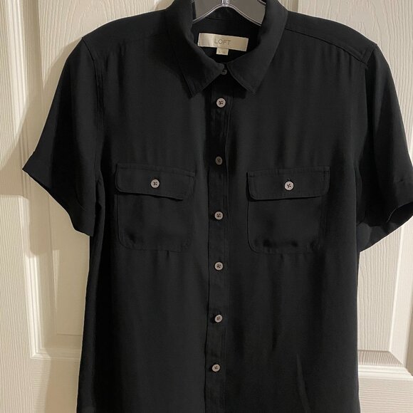 Short Sleeve Blouse - Picture 2 of 4